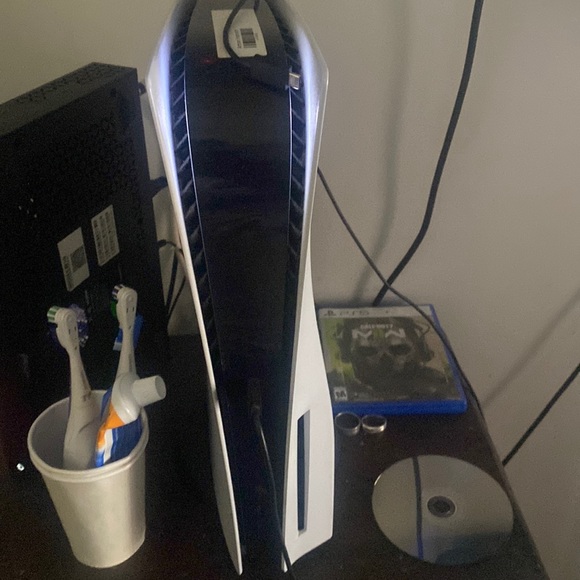 I am selling a PlayStation 5
